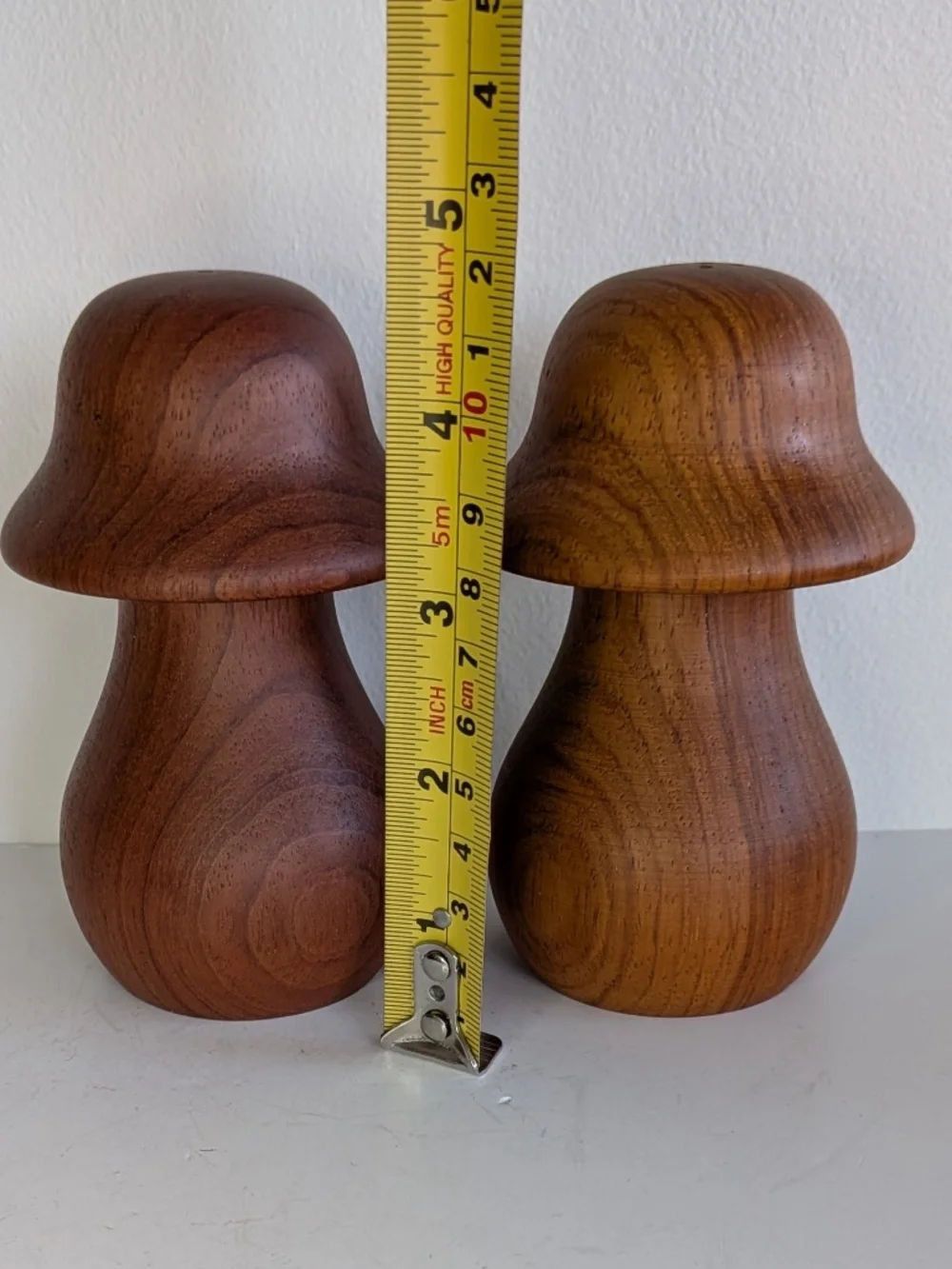 Merry Mushroom Wooden Salt & Pepper Shaker set Arnels MCM kitchen Decor